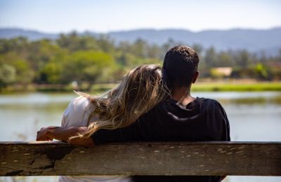 Gray Dating: Ο έρωτας μετά τα 45 είναι καλύτερος;