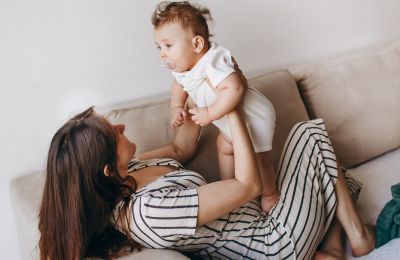 4 βασικές διατροφικές συμβουλές για τη μητέρα που θηλάζει