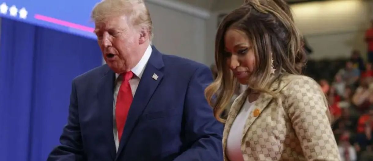 Donald Trump: Το άσεμνο σχόλιο που έκανε δημόσια για τη Nicki Minaj 